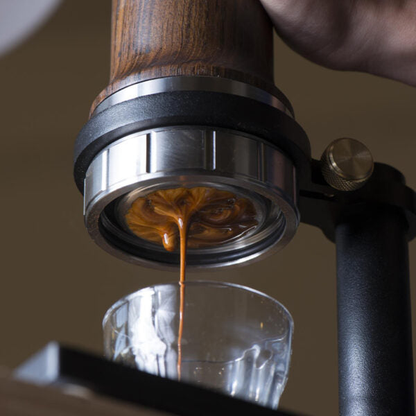 ARAM Espresso Maker + Steel Support BROWNISH -Ausstellungstück